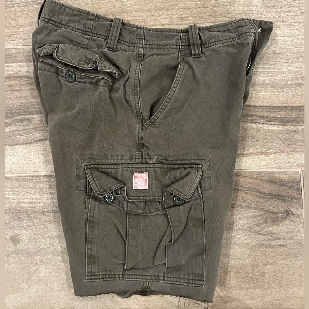 green cargo shorts